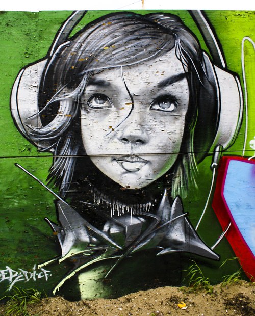 Girl in 40 Stunning and Creative Graffiti Artworks